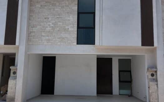 En venta, Casa Olivo – Zona Country Real Campestre, Clúster 13