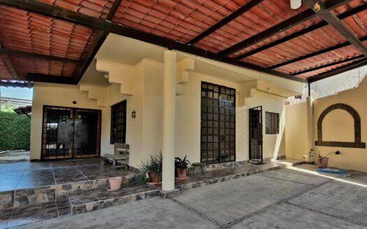 CASA EN VENTA EN RANCHERÍA IXTACOMITÁN 1RA SECCIÓN