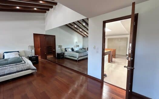 MODERNA CASA EN VENTA LOMAS DE ANGELOPOLIS CON LA MAYOR PLUSVALIA DEL EXCLUSIVO RESIDENCIAL EN PUEBLA