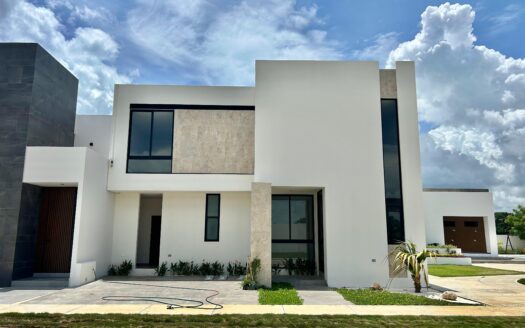 CASA EN VENTA ZONA COUNTRY VILLAHERMOSA TABASCO