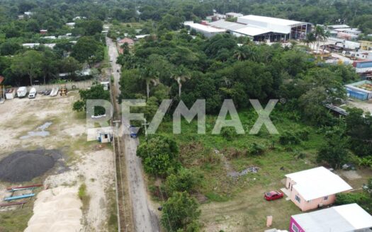 TERRENO – COMERCIAL EN VENTA
