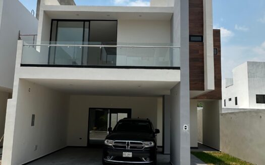 CASA EN VENTA EN PALMIRA ZONA COUNTRY VILLAHERMOSA