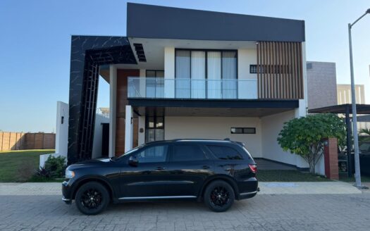 Casa en Venta en Haciendas Residencial con Alberca, Terraza y 4 Recámaras