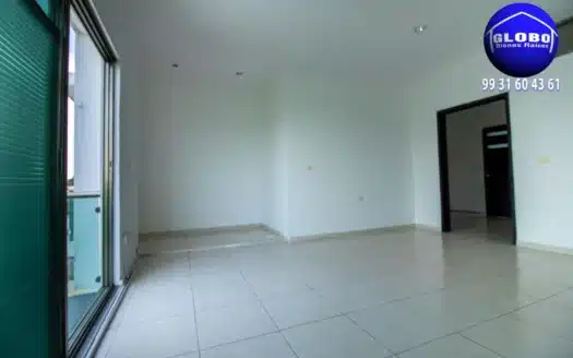 Oficina en renta Col. Primero de Mayo, muy cerca del Óvalo de la Deportiva, segundo piso 90 m2 aprox, estacionamiento, minisplits, baño doble.