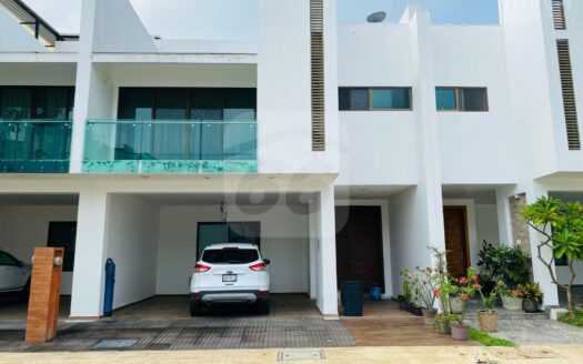 CASA EN VENTA | RESIDENCIAL HACIENDA