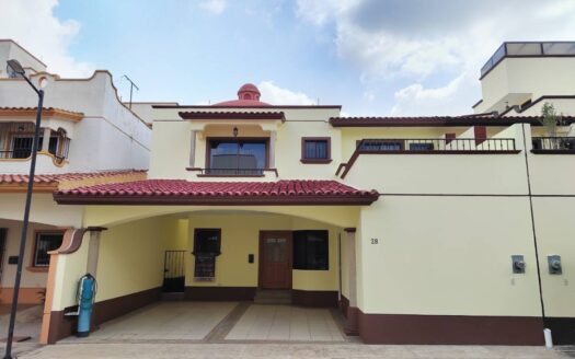 CASA EN VENTA, RESIDENCIAL LOMA REAL (PROLON. AV. MÉXICO) VILLAHERMOSA TABASCO