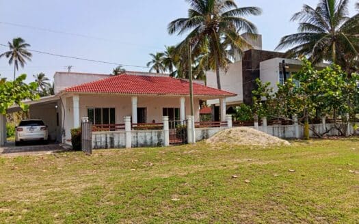 CASA EN VENTA EN PRIVADA PLAYA DORADA, EN PARAISO TABASCO