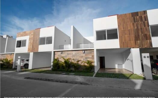 CASA EN VENTA EN PRIVADA