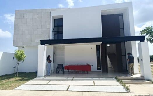Casa en venta lirio residencial haciendas