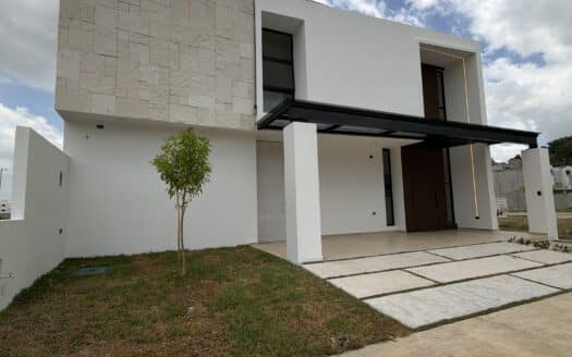CASA EN VENTA RESIDENCIAL HACIENDAS VILLAHERMOSA TABASCO