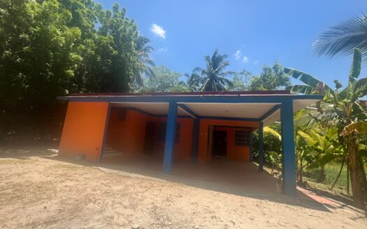 CASA EN VENTA EN PARAÍSO