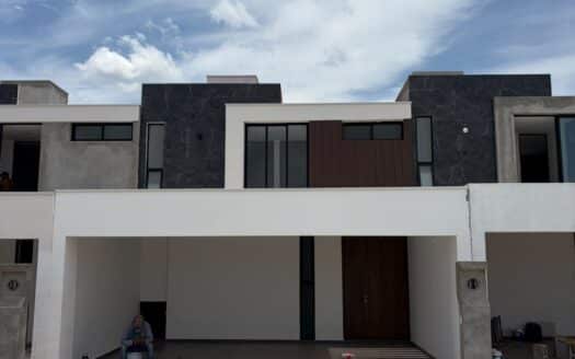 CASA EN VENTA  ZONA COUNTRY
