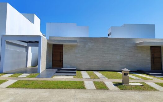 EXCLUSIVA RESIDENCIA EN VENTA EN COUNTRY SAN MARCOS – ETAPA 4