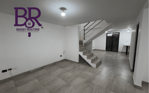 CASA EN RENTA EN RESIDENCIAL VALLE DEL JAGUAR