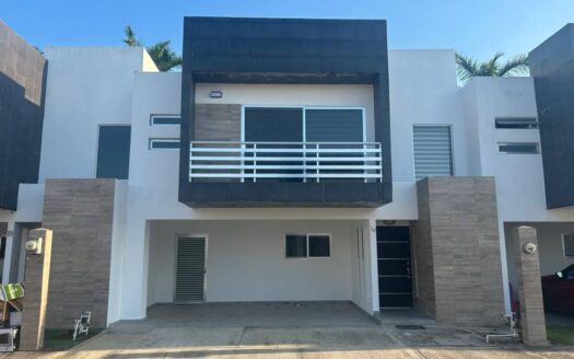 CASA EN RENTA, REAL CAMPESTRE, ZONA COUNTRY VILLAHERMOSA TABASCO