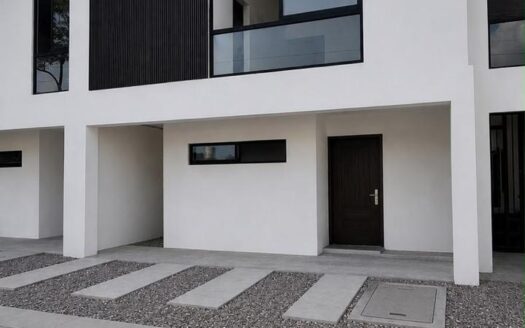 CASA EN VENTA, 3 RECÁMARAS CON BAÑO PROPIO JARDINES DEL CEDRO