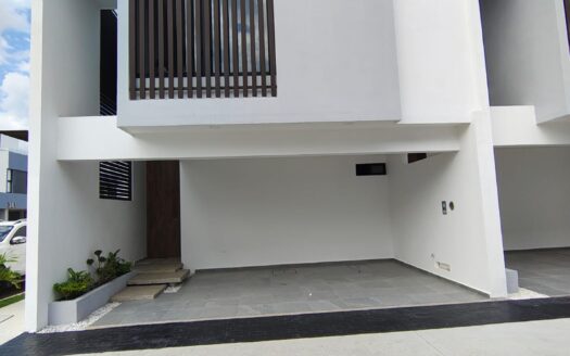 CASA EN VENTA, 3 RECÁMARAS CON BAÑO PROPIO RESIDENCIAL VILLABRISA